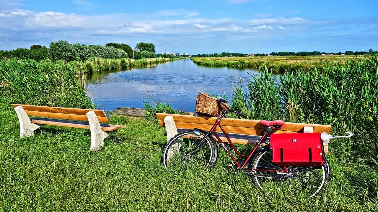 4 balades en vélo autour d’Amsterdam